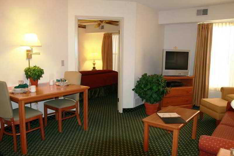 Homewood Suites By Hilton Dallas-Park Central Area Room photo